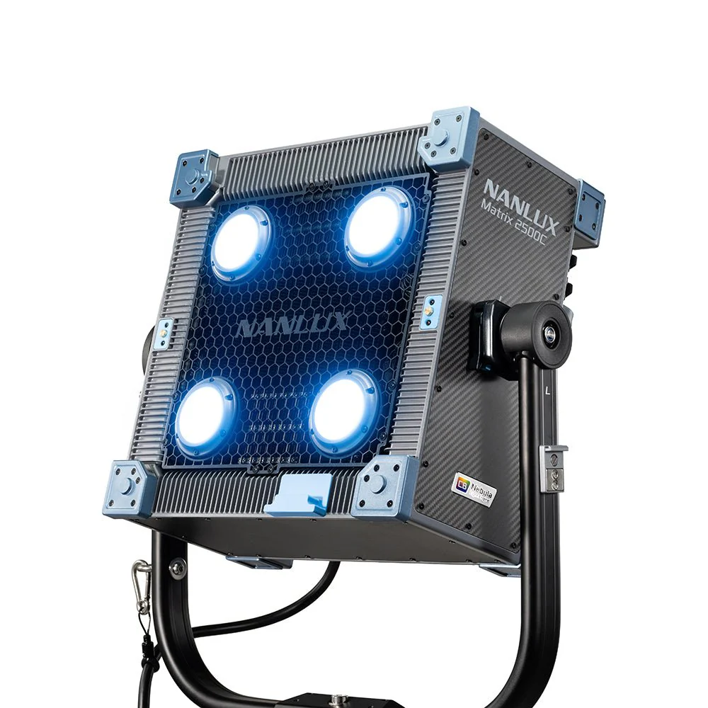 NANLUX Matrix 2500C LED Full-color Multi-source Spot Light with Flight Case - Image 3